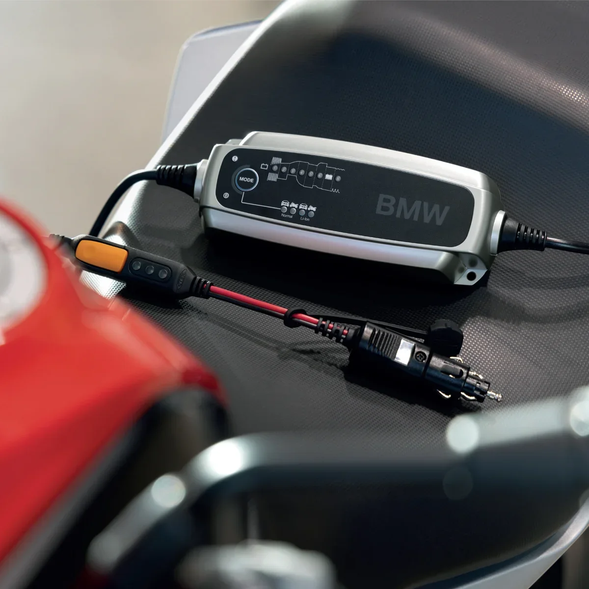 BMW Batterieladegerät BMW Motorrad: Jetzt 30% Nachlass sichern!