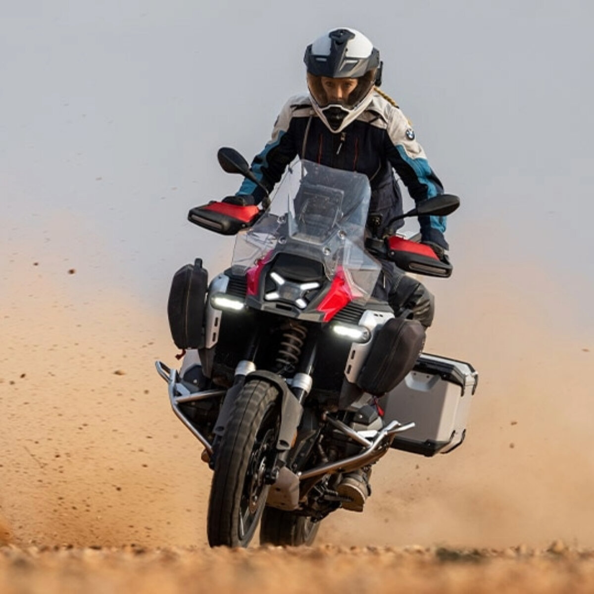 BMW Motorrad – Sorgenfrei unterwegs mit maximalem Fahrspaß BMW Motorrad – Sicher und sorgenfrei unterwegs auf jeder Fahrt