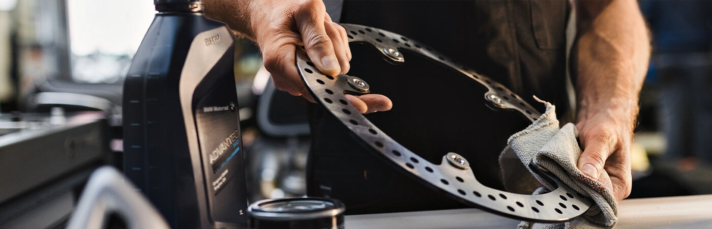 BMW Motorrad Inclusive Pakete - bis zu fünf Jahre fährst Du auf der sicheren Seite. | © BMW Motorrad Wahl bmw motorrad; bmw s 1000 r; r ninet bmw; bmw gs 1250; bmw r1250gs; bmw r 1200 r; bmw c1; bmw f 800 r; bmw roller; bmw motorrad modell; bmw r1250r; bmw motorrad konfigurator; bmw r 18; bmw s 1000xr; motorräder bmw; bmw r1200gs; bmw r1100s; bmw f 650; bmw motorrad gebraucht; bmw f 900r; bmw r850r; bmw motorradbekleidung; bmw motorrad zubehör; bmw motorrad ersatzteile; bmw motorrad händler; bmw motorradersatzteile; bmw motorrad kaufen | © BMW Motorrad Wahl