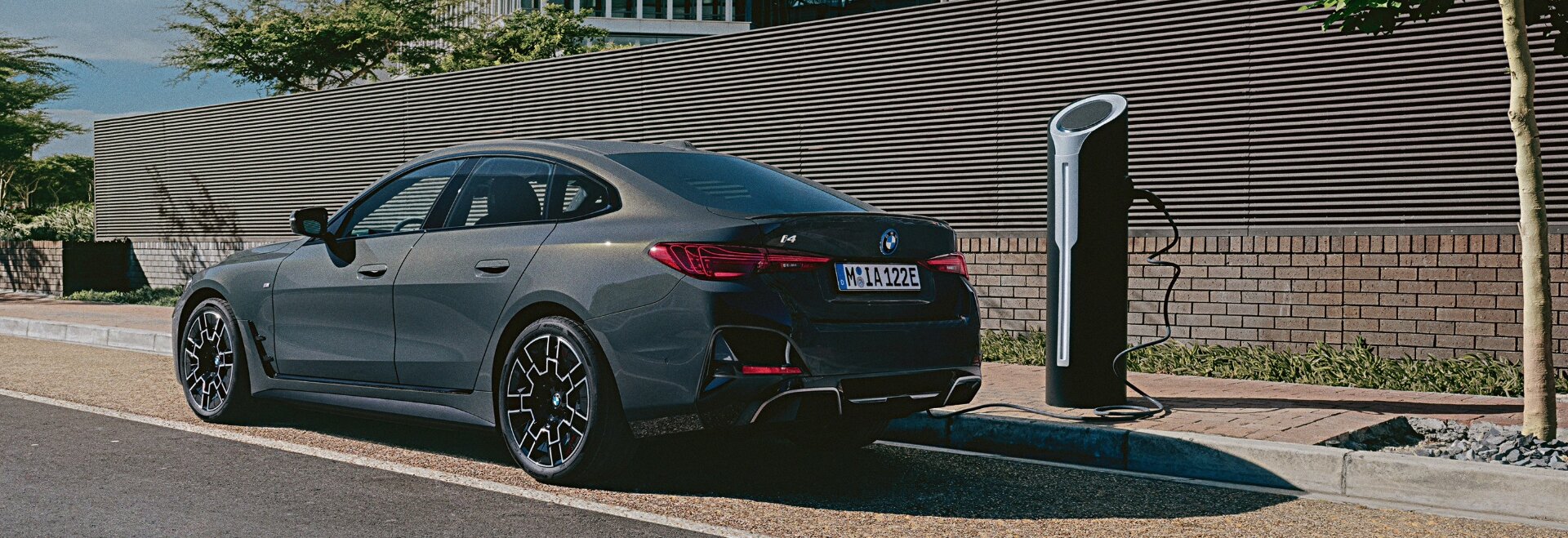 BMW i4 eDrive35 Gran Coupé – Effizientes Laden für sorgenfreie Fahrten