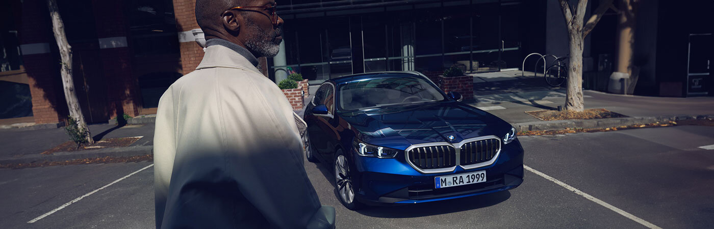 Der BMW 5er ist das ultimative Symbol für Eleganz, Leistung und Innovation. | © BMW Wahl bmw 5er; bmw 5er 2023; bmw 5; bmw 5er neu; neue 5er bmw; 5er bmw neu; neue bmw 5er; bmw 5 er neu; neue 5 er bmw; bmw neue 5er; neuester 5er bmw; 5 er bmw neu; neu bmw 5er; bmw g60; bmw 5er touring; bmw g31; 5er bmw 2023; 5er bmw kombi | © BMW Wahl