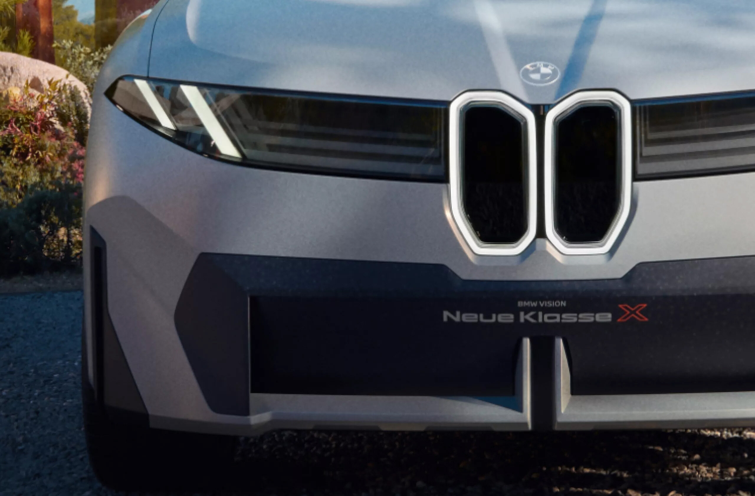 BMW Neue Klasse X Scheinwerfer – Markantes Lichtdesign der nächsten Fahrzeuggeneration | Wahl-Group BMW Neue Klasse X Scheinwerfer – Innovative LED-Technologie und futuristische Lichtsignatur bei der Wahl-Group