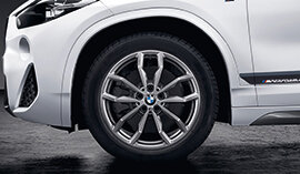 BMW Winterkompletträder: M Y-Speiche 711 M Ferric Grey. | © BMW Wahl felgen;winterreifen;felge;kompletträder;komplettrad;komplettraeder; winterkomplettraeder;felgen kaufen;winterkomplettrad;winterreifen kaufen; autoreifen kaufen;bmw felgen;bmw felge;komplettraeder winter; komplettrad winter;winterraeder;winterreifen komplettraeder; winterraeder;komplettraeder kaufen;bmw winterkomplettraeder;bmw nabendeckel; bmw radnabendeckel;bmw winterkomplettrad;winterkomplettraeder bmw; winterkomplettrad bmw;bmw winterreifen;bmw komplettraeder; BMW Winterkomplettraeder kaufen - jetzt bei BMW Wahl | © BMW Wahl