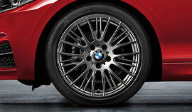 Original BMW Winterkomplettradsatz Radialspeiche 388 Ferric Grey in 18 Zoll mit Pirelli Winter Sottozero 3 r-f* Bereifung für BMW F20/F21/F22/F23, (Teilenummer 5A63C80), angeboten von der BMW Wahl-Group.