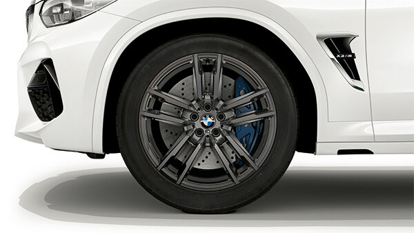 BMW Winterkompletträder 20 Zoll M Doppelspeiche 764M Orbit Grey für die Modelle F97/F98 X3M/X4M | BMW Wahl-Group Original BMW Winterkomplettradsatz M Doppelspeiche 764M Orbit Grey in 20 Zoll mit Pirelli Scorpion Winter* Bereifung für BMW F97/F98 X3M/X4M , (Teilenummer 2462588), angeboten von der BMW Wahl-Group.