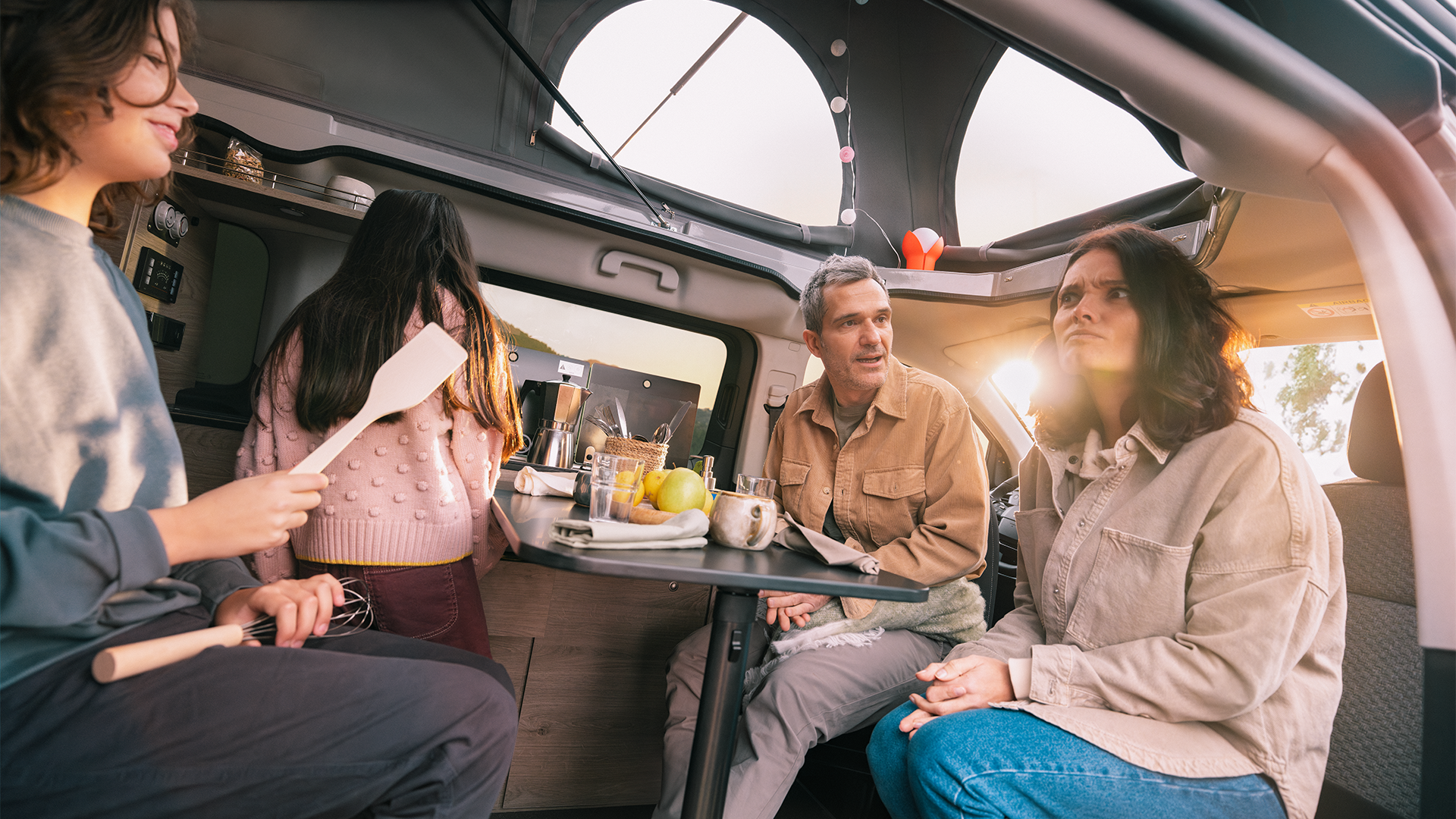 Herausnehmbarer Tisch im Citroën Holidays