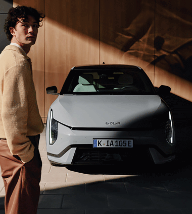 Kia EV4 Earth - Wahl-Group. Energieverbrauch 14,9 kWh/100km, CO2 0g/km.