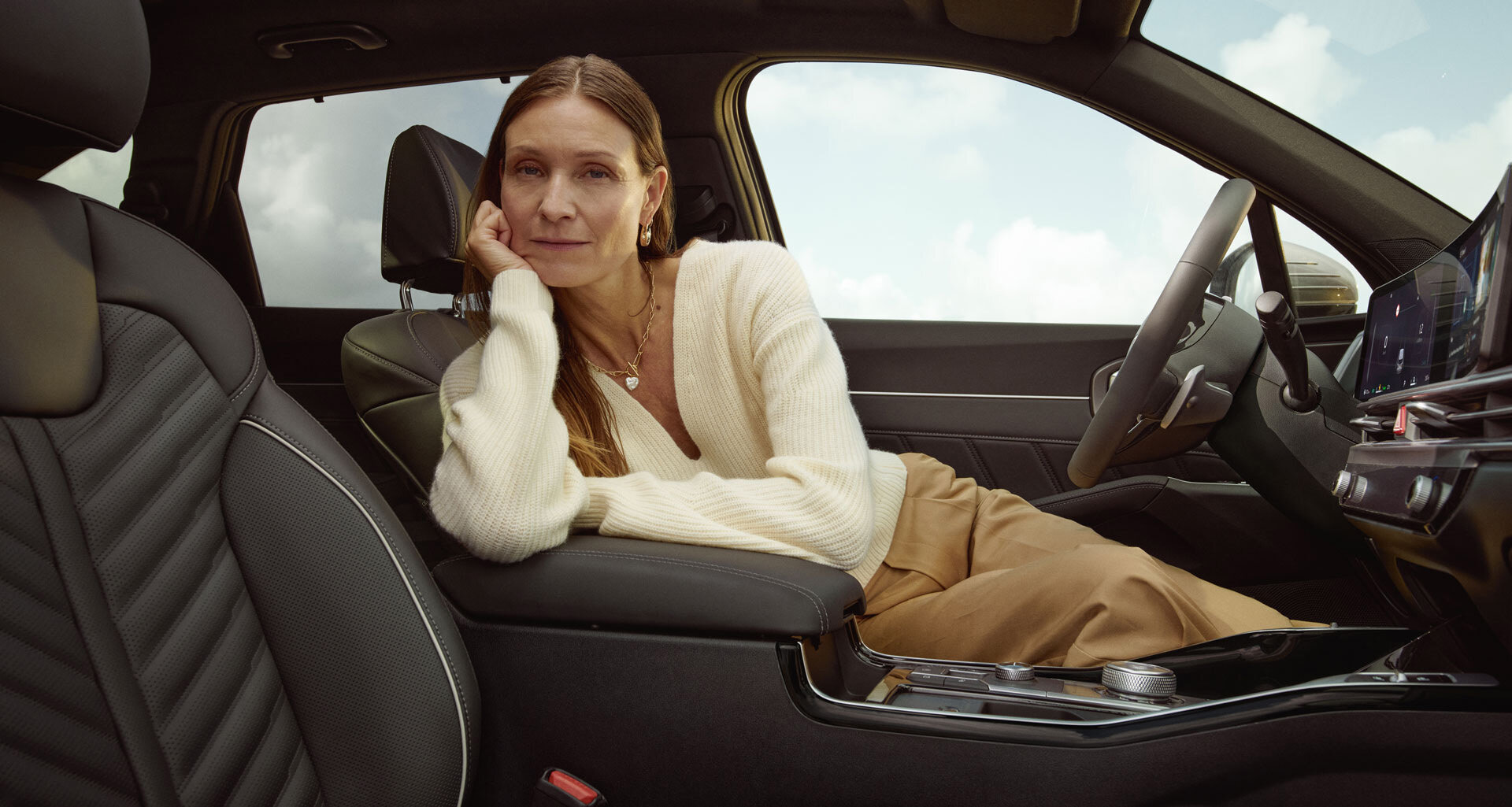 Premium Relaxation Sitze im Kia Sorento – Maximaler Komfort für entspannte Fahrten Kia Sorento Premium Relaxation Sitze – elektrisch verstellbare Vordersitze mit Relax-Funktion für höchsten Sitzkomfort