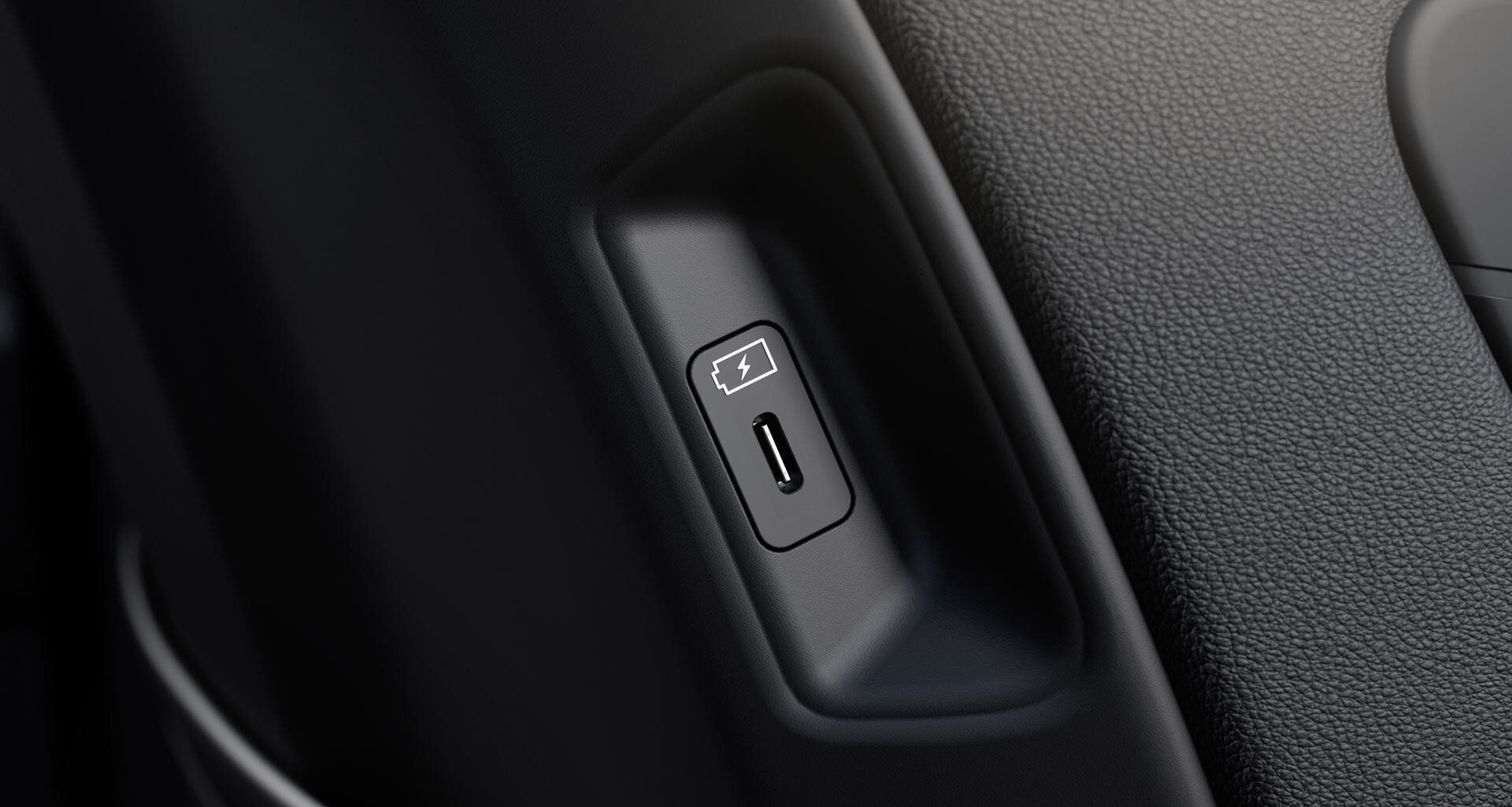 USB-C-Ladebuchsen im Kia Sorento – Schnelles und komfortables Laden unterwegs USB-C-Anschlüsse im Kia Sorento – Mehrere Ladebuchsen für Smartphone, Tablet & Co. im Innenraum
