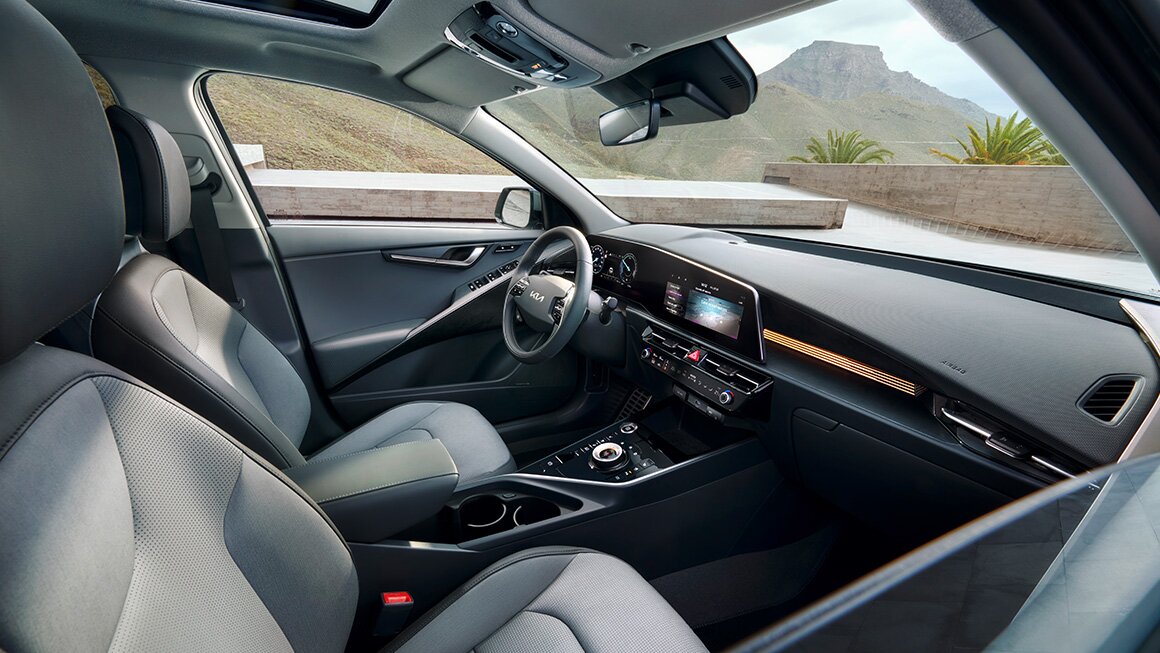 Kia Niro Cockpit – Modernes Design und intuitive Steuerung Cockpit des Kia Niro mit digitalem Display und komfortabler Bedienoberfläche