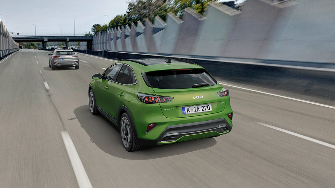 Geschwindigkeitsregelanlage im Kia XCeed – Komfortables und sicheres Fahren Kia XCeed Geschwindigkeitsregelanlage – Automatische Temporegulierung für entspanntes Fahren