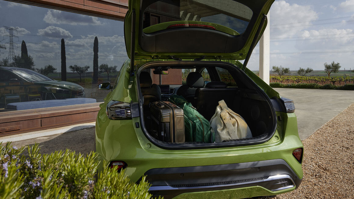 Kia XCeed Kofferraum – Geräumig und vielseitig für alle Abenteuer Kia XCeed Kofferraum – Großzügiger Stauraum für mehr Flexibilität und Komfort bei jeder Fahrt