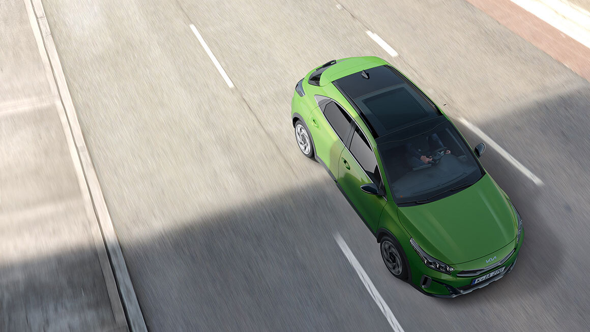 Kia XCeed Spurfolgeassistent – Für mehr Sicherheit und präzises Spurhalten Kia XCeed Spurfolgeassistent – Unterstützung beim sicheren Fahren durch präzises Spurhalte-System