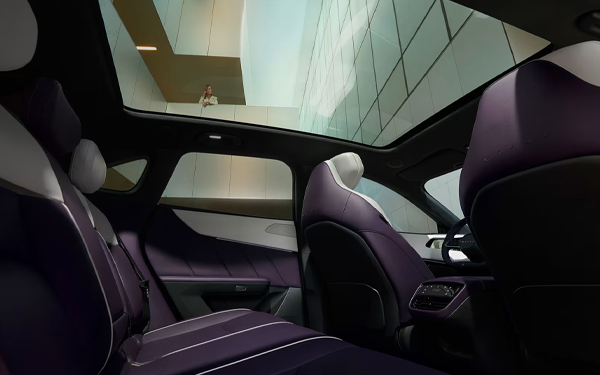 Mazda CX-6e Panorama Glasdach Exterieur – autorisierter Mazda Händler Rheinland-Pfalz