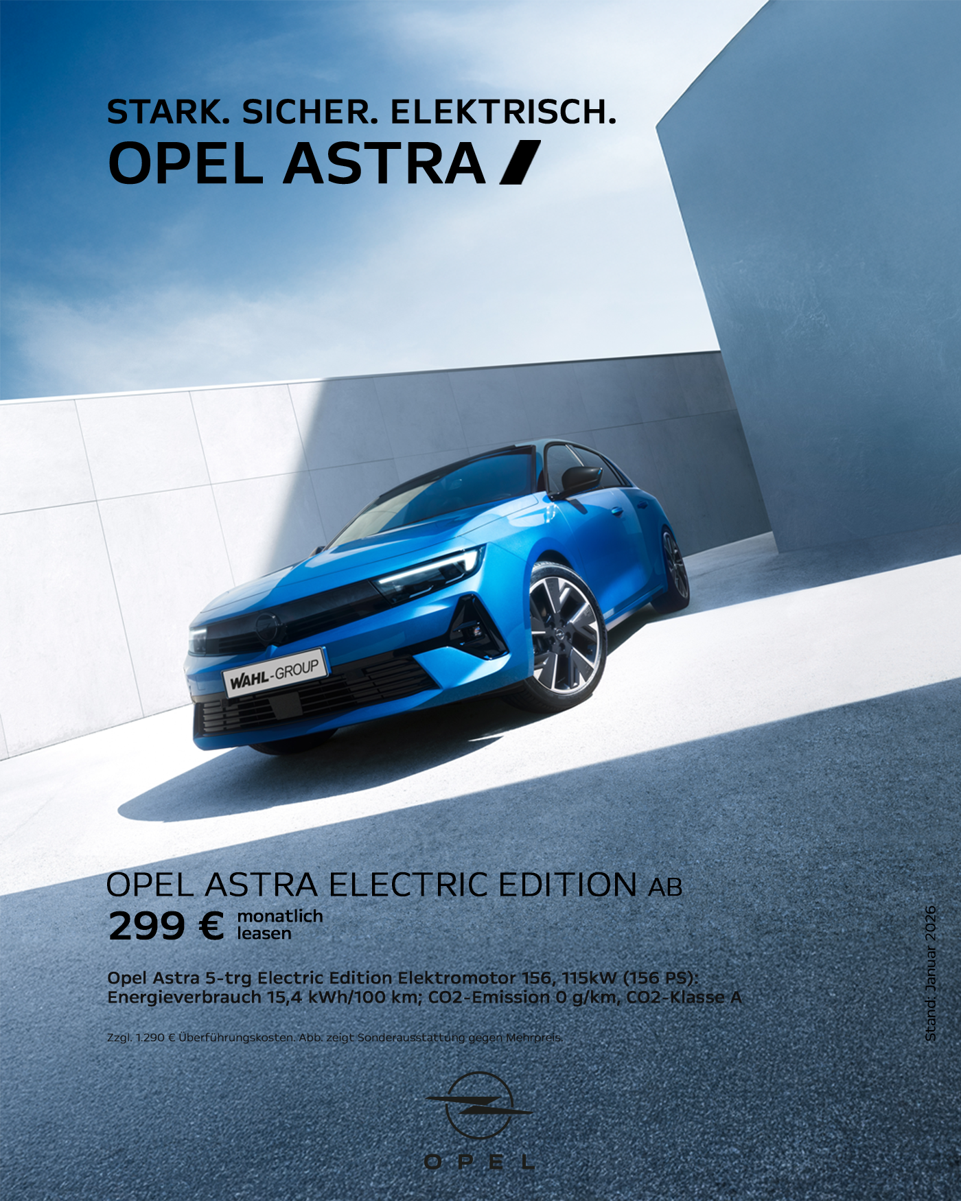 Opel Astra Electric in Blau, elektrischer Kompaktwagen mit sportlicher Linienführung, Leasingangebot der Wahl-Group
