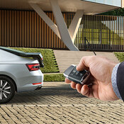 Raffinierte Lösungen und ausgesprochen praktische Features. | © ŠKODA Wahl skoda superb, skoda superb combi, superb, skoda superb rs, skoda superb sportline, skoda superb hybrid, skoda superb 2020, skoda superb 2021, skoda superb iv | © ŠKODA Wahl