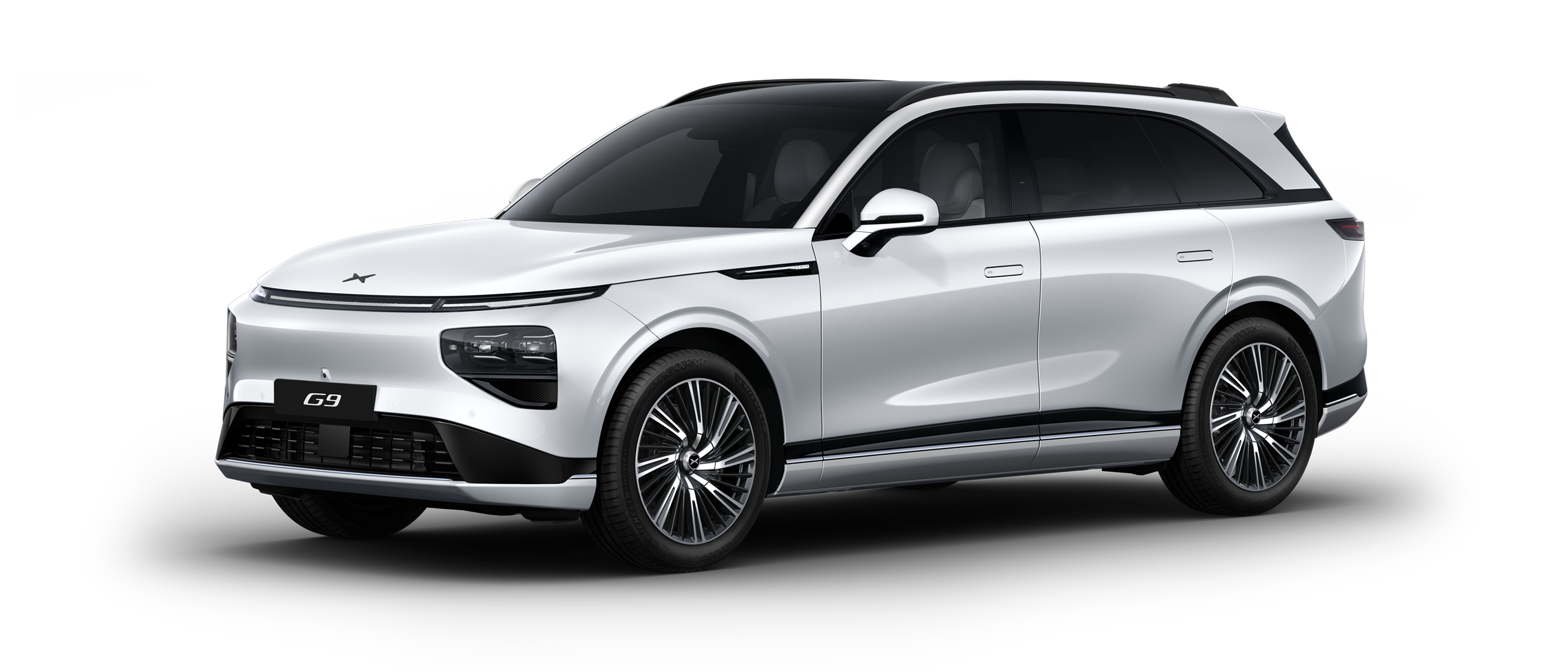 XPENG G9 Arctic White